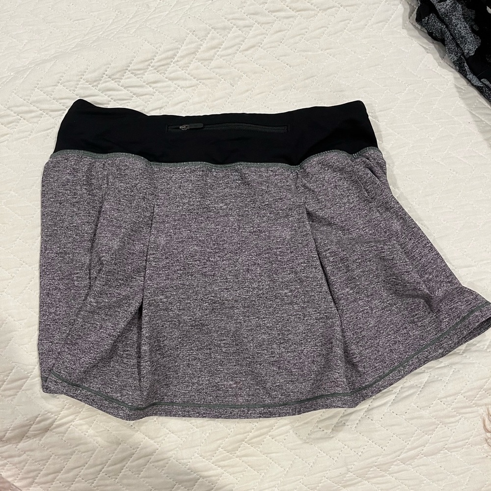 Gray Gradient Lululemon Skirt - image 2
